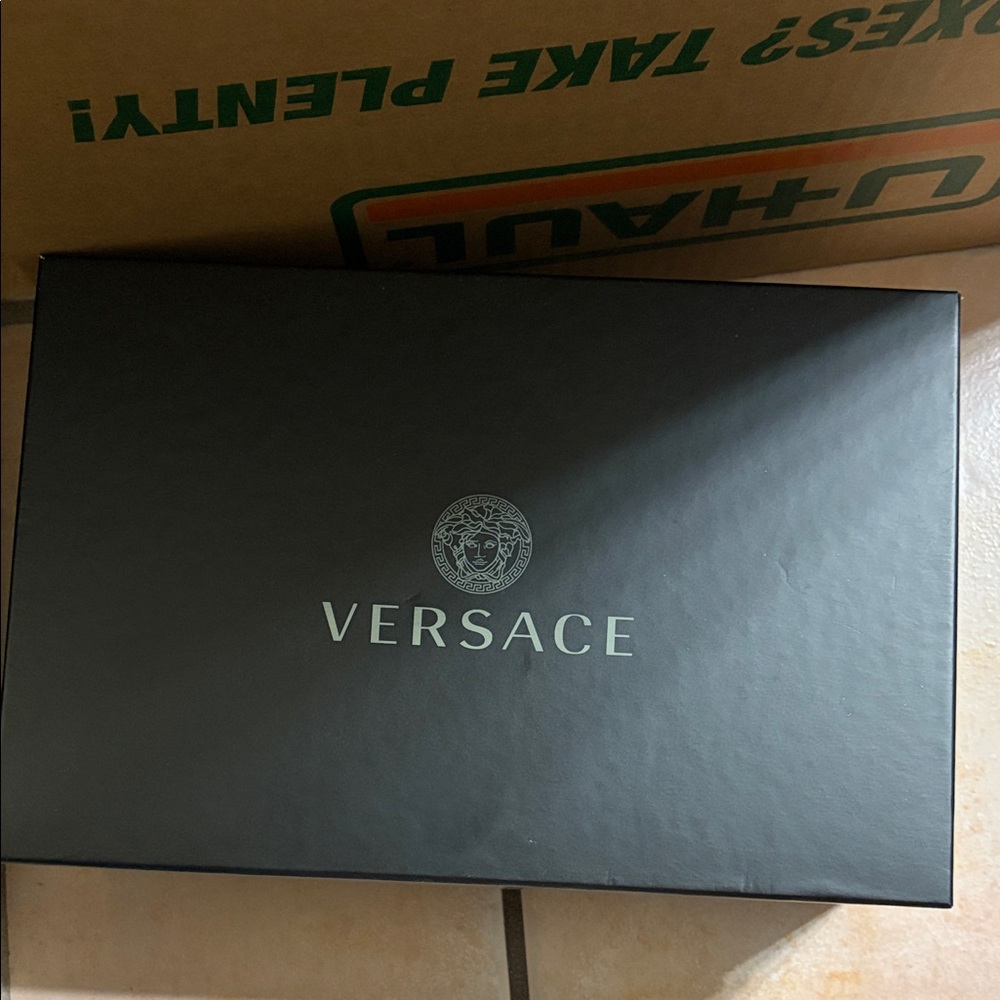 Versace Elegant Black Gift Box